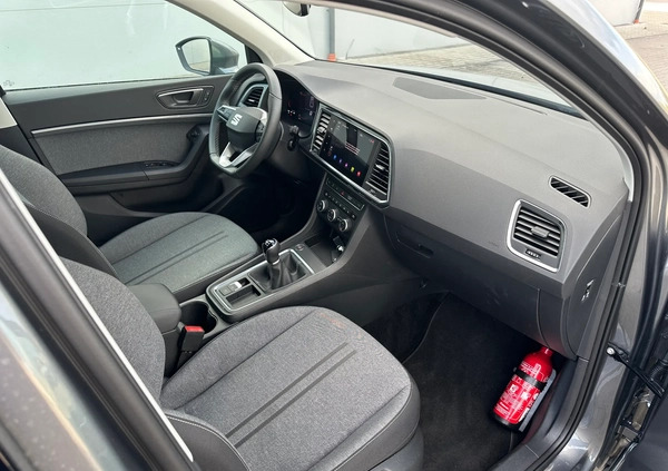 Seat Ateca cena 48900 przebieg: 7950, rok produkcji 2023 z Hrubieszów małe 67